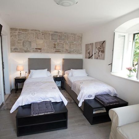 Morus Alba Appartement Split Buitenkant foto