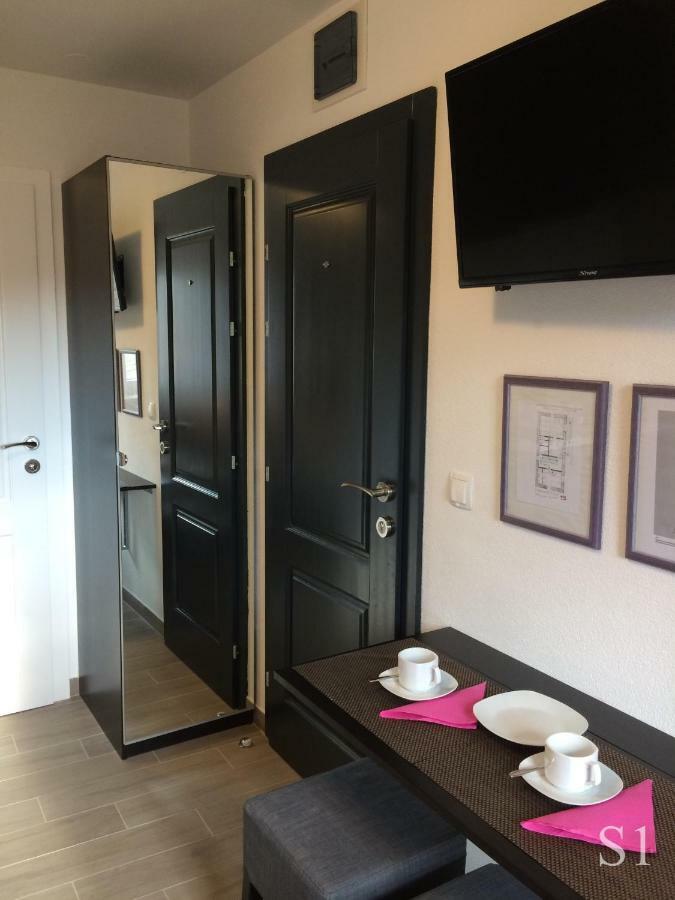 Morus Alba Appartement Split Buitenkant foto