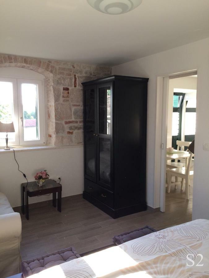 Morus Alba Appartement Split Buitenkant foto
