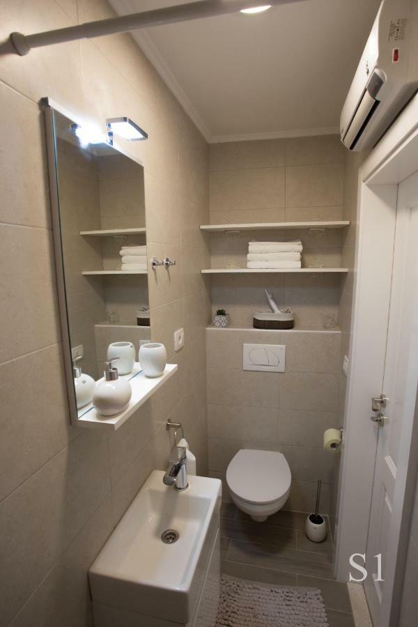 Morus Alba Appartement Split Buitenkant foto